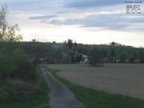 18 : 52