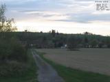 19 : 00