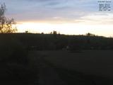 19 : 44