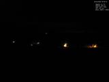 02 : 00
