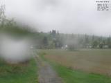 09 : 32