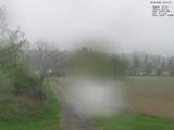 16 : 04