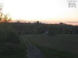 20 : 04