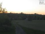20 : 04