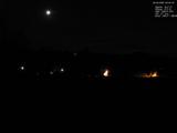22 : 04