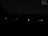 22 : 00