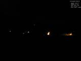 03 : 00