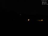 03 : 00