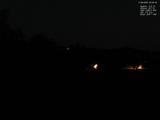 03 : 00
