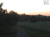 21 : 08