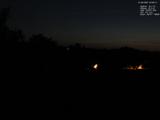 23 : 08
