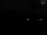 03 : 00