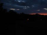 22 : 00
