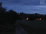 22 : 08
