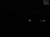 03 : 04