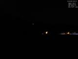 02 : 00