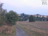 06 : 00