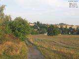 07 : 04