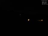 23 : 00