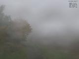 09 : 04