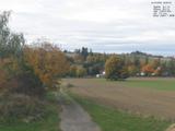16 : 00