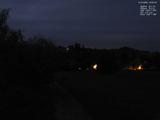 19 : 00
