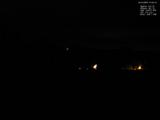 21 : 04