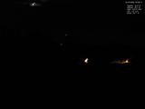 23 : 08