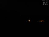 03 : 00