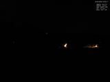 03 : 04