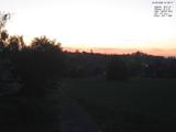21 : 08