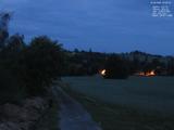 04 : 00