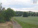 18 : 52