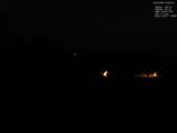 03 : 00