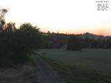 21 : 08