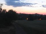 22 : 08