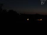 23 : 08