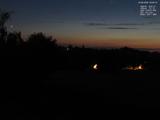 22 : 56
