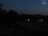 03 : 32