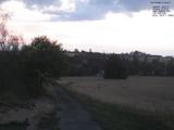 21 : 08
