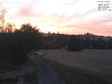 21 : 08