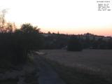 21 : 08