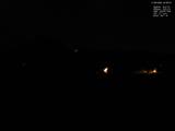 03 : 00