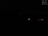04 : 00
