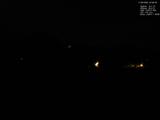 23 : 08