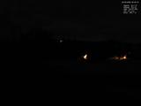 22 : 04