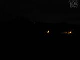 03 : 04