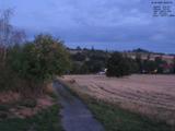 06 : 00