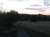 19 : 44