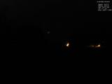 02 : 00